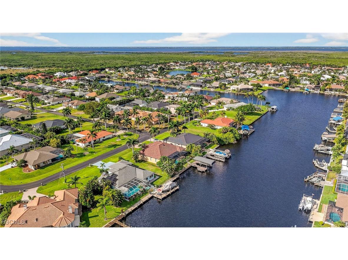 2505 SW 53rd Terrace Cape Coral FL 33914 2025013782 image46