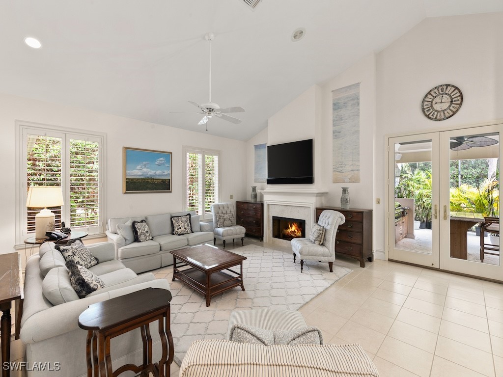 2505 Spicebush Lane Naples FL 34105 224089993 image1