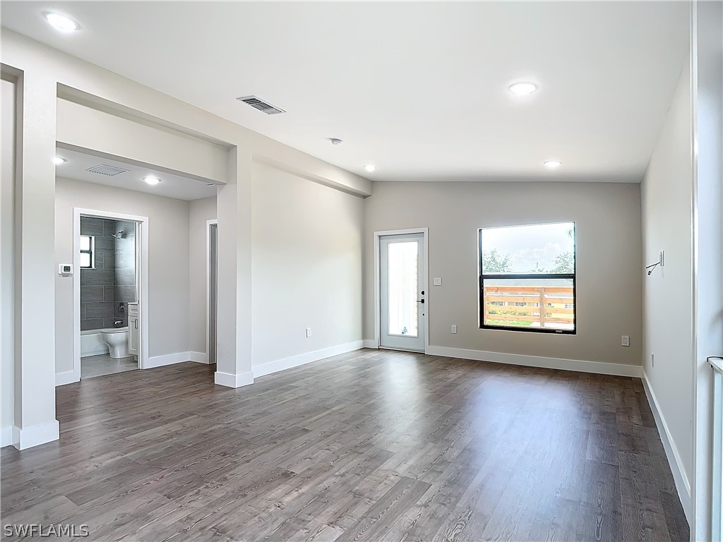 2505 Storter Avenue Naples FL 34112 226008269 image11
