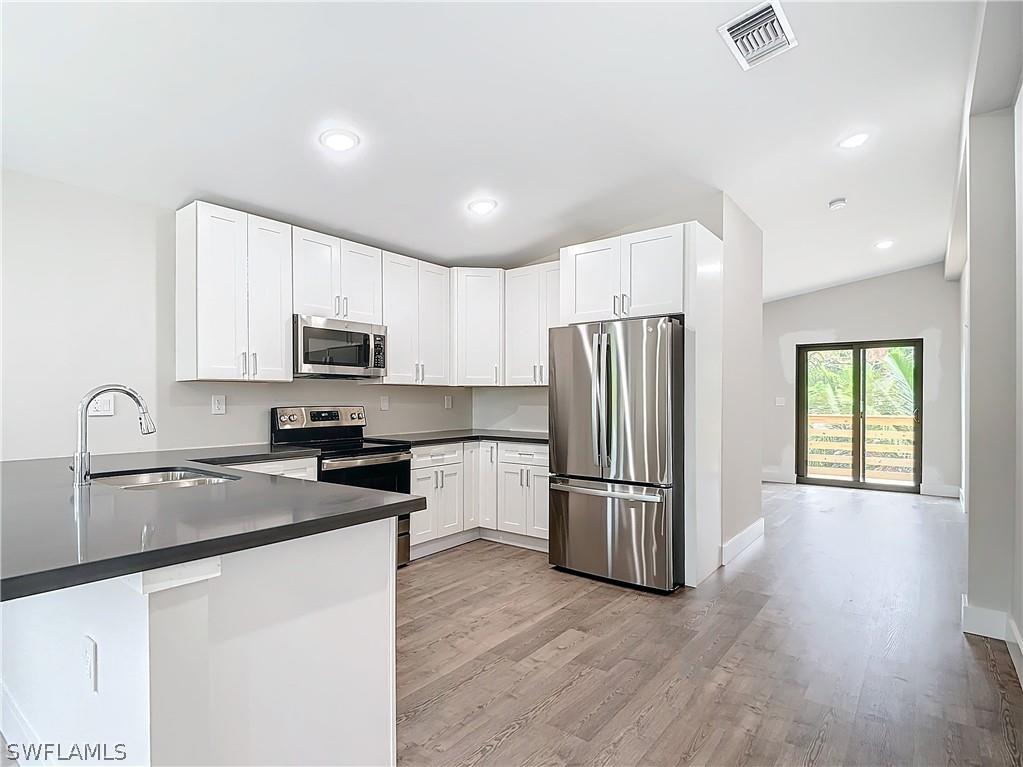 2505 Storter Avenue Naples FL 34112 226008269 image13