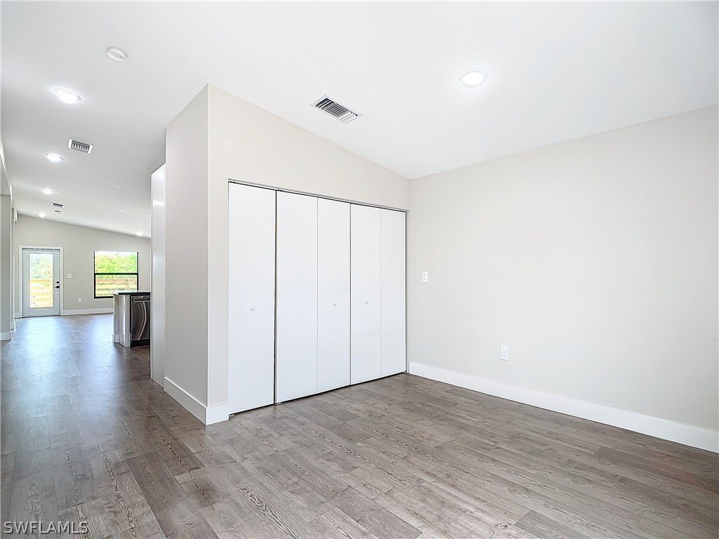 2505 Storter Avenue Naples FL 34112 226008269 image18