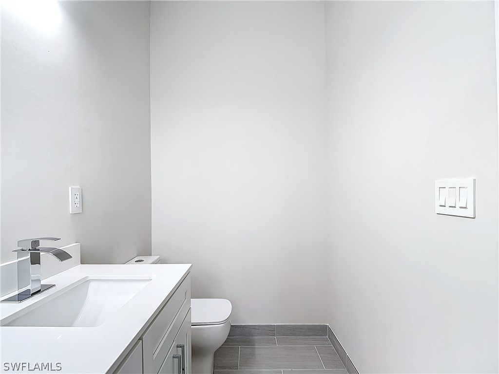 2505 Storter Avenue Naples FL 34112 226008269 image25