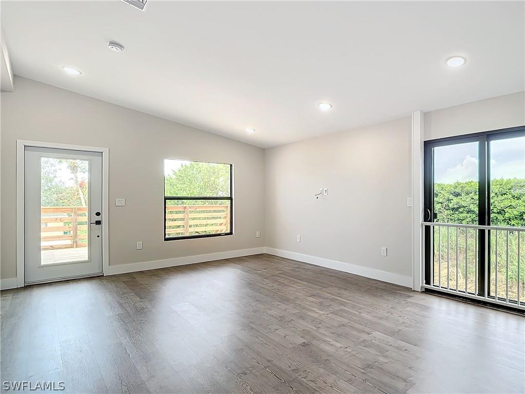 2505 Storter Avenue Naples FL 34112 226008269 image9