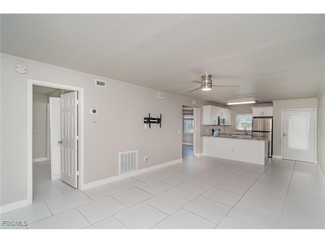 25050 Sandhill Boulevard #A4 Punta Gorda FL 33983 2025011492 image5