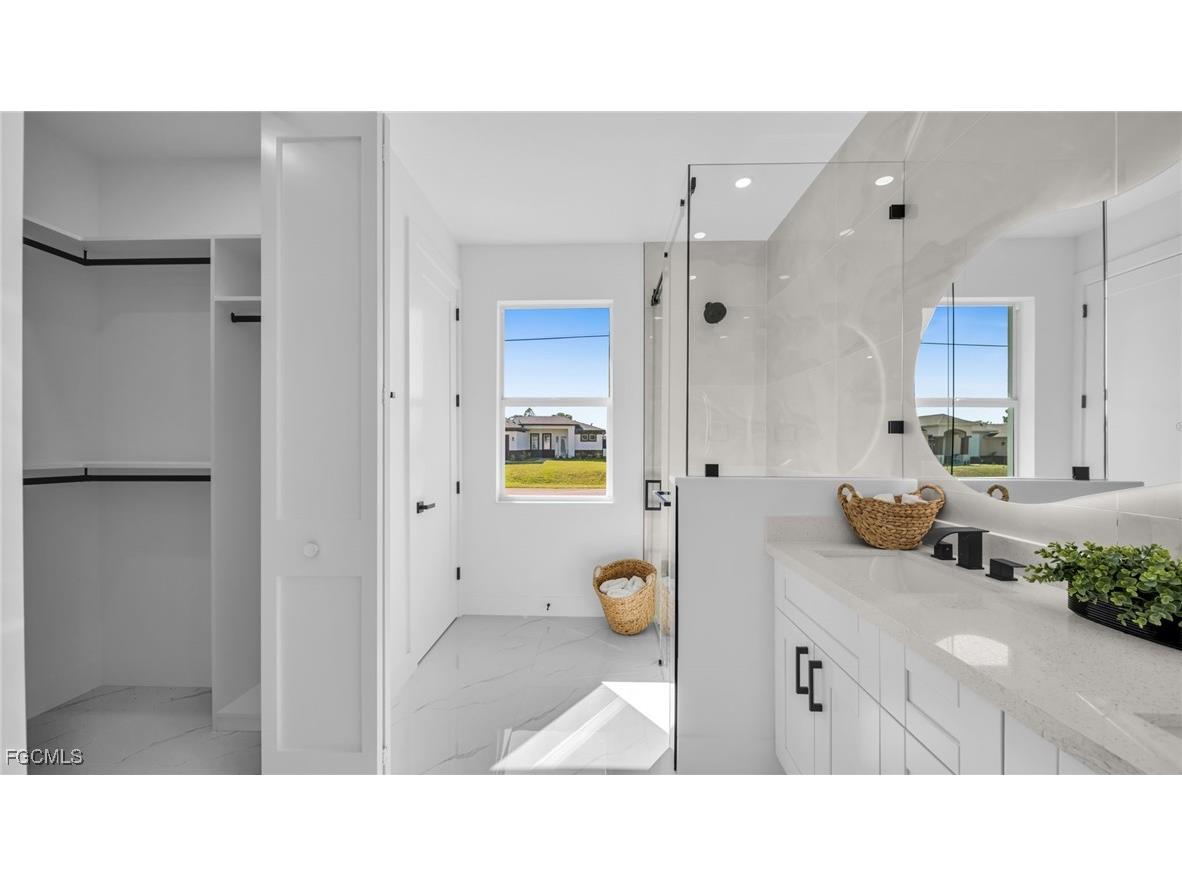 2506 30th Street SW Lehigh Acres FL 33976 2025018799 image13