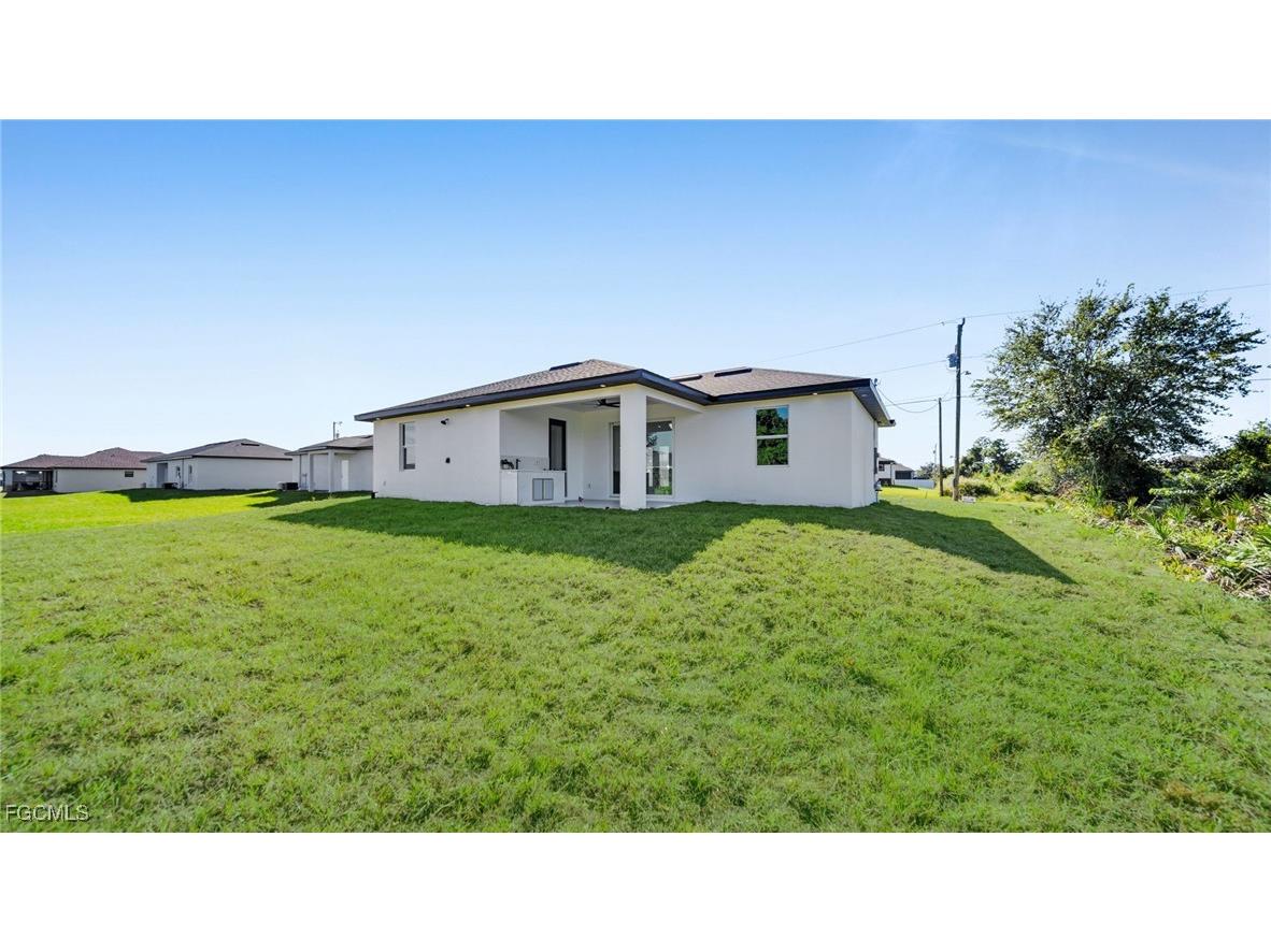2506 30th Street SW Lehigh Acres FL 33976 2025018799 image24