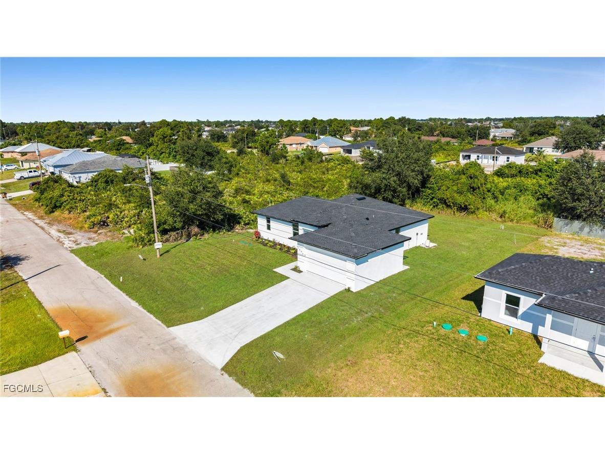 2506 30th Street SW Lehigh Acres FL 33976 2025018799 image29