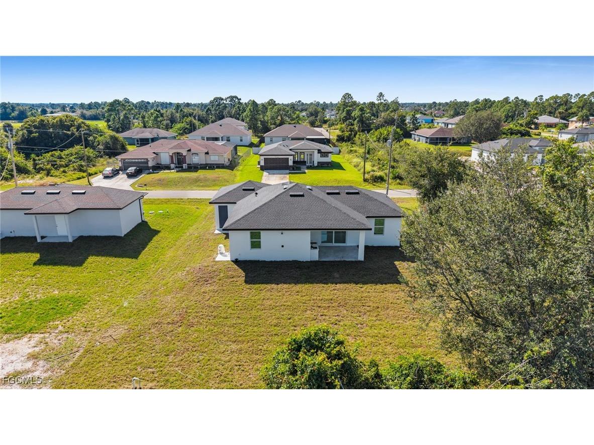 2506 30th Street SW Lehigh Acres FL 33976 2025018799 image33