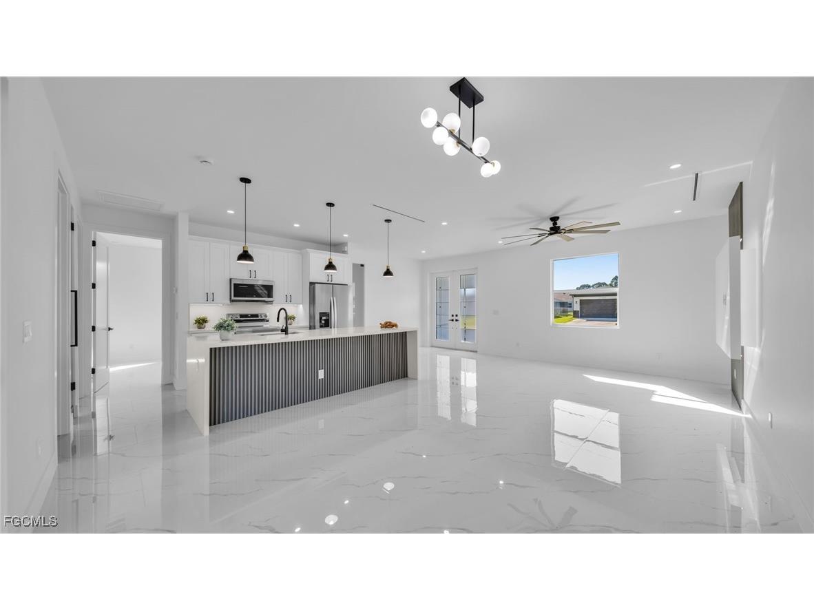 2506 30th Street SW Lehigh Acres FL 33976 2025018799 image7