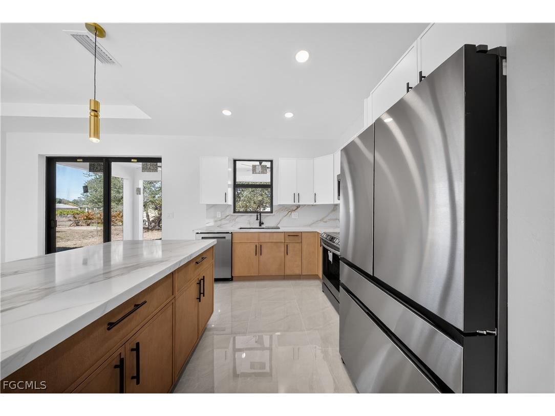 2506 69th Street W Lehigh Acres FL 33971 2026006952 image11