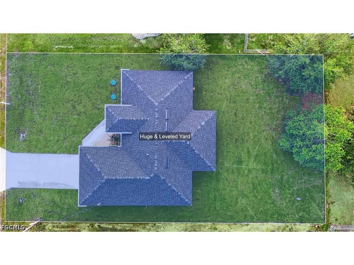 2506 69th Street W Lehigh Acres FL 33971 2026006952 image2