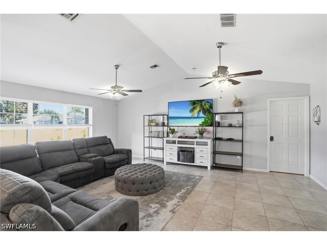 2506 7th Street W Lehigh Acres FL 33971 226016964 image2