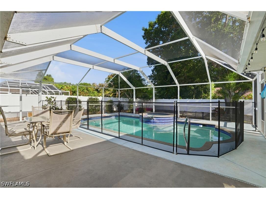 2506 7th Street W Lehigh Acres FL 33971 226016964 image5