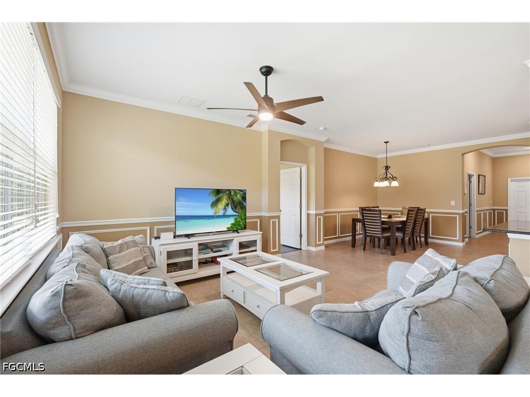 2506 Blackburn Circle Cape Coral FL 33991 2026021971 image12