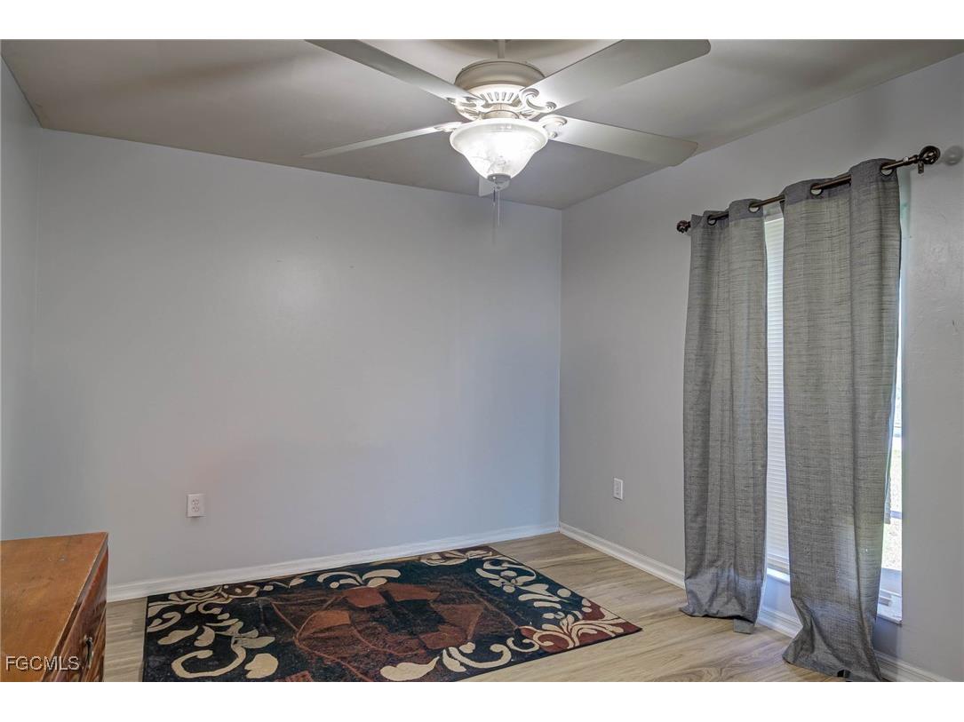 2506 E 23rd Street Alva FL 33920 2026004074 image14