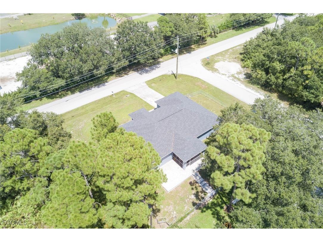 2506 E 23rd Street Alva FL 33920 2026004074 image24