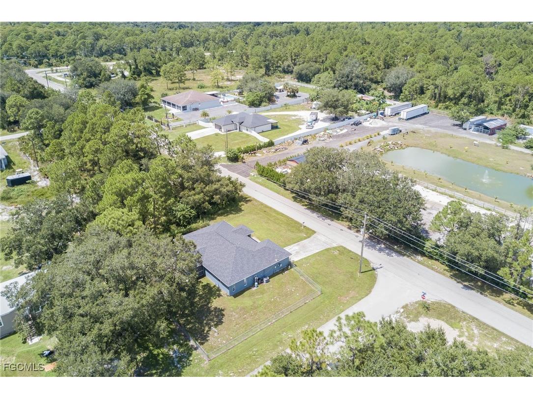 2506 E 23rd Street Alva FL 33920 2026004074 image25