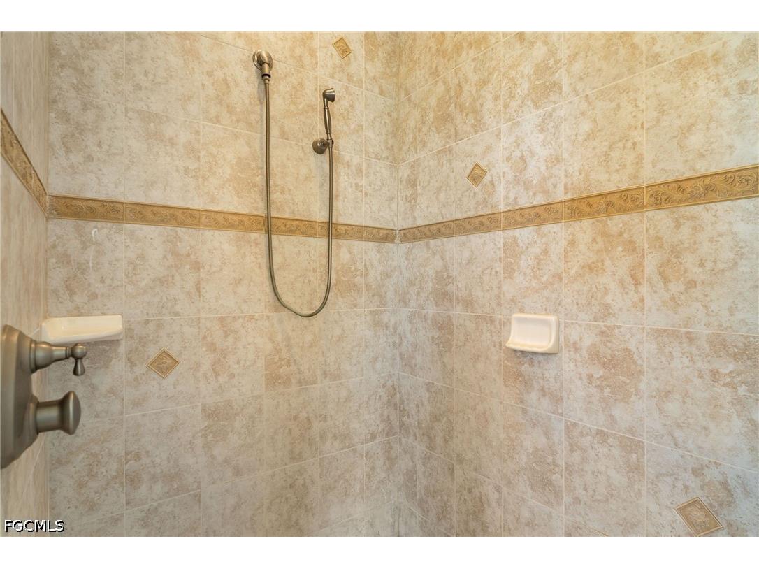 2506 Retunda Parkway W Cape Coral FL 33904 2026020029 image26
