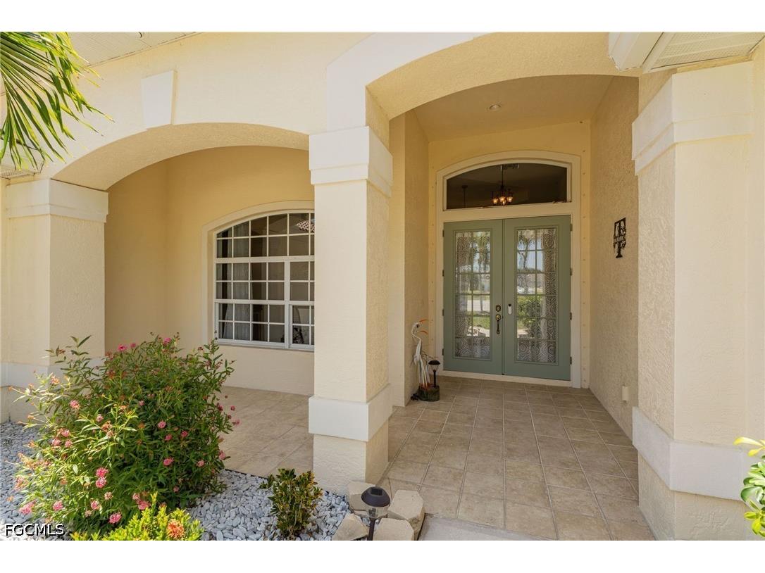 2506 Retunda Parkway W Cape Coral FL 33904 2026020029 image3