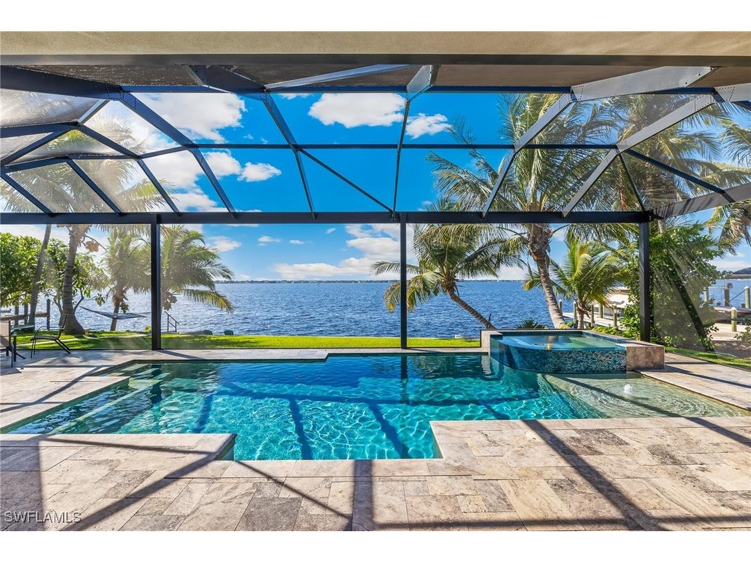 2506 SE 28th Street Cape Coral FL 33904 225059419 image1