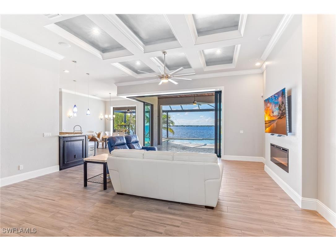 2506 SE 28th Street Cape Coral FL 33904 225059419 image11