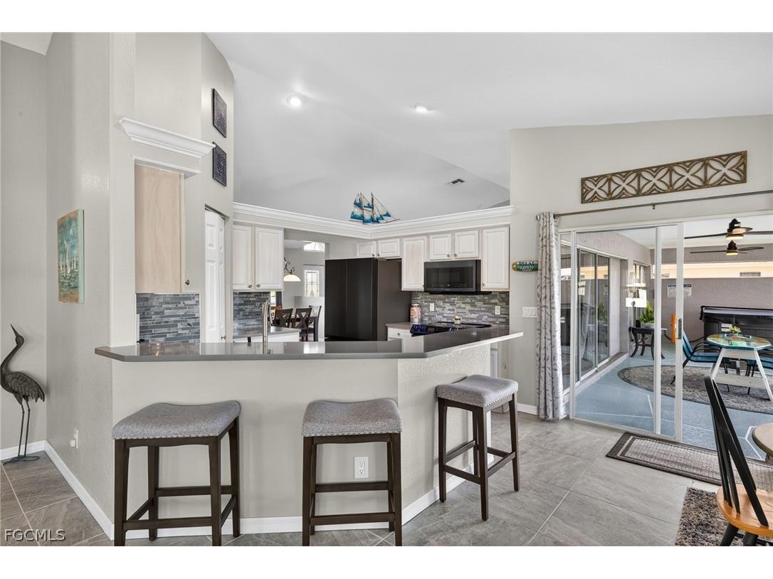 2506 SW 38th Street Cape Coral FL 33914 2026008916 image11