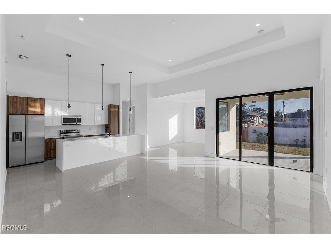 2506 SW Embers Terrace Cape Coral FL 33991 2025017211 image11