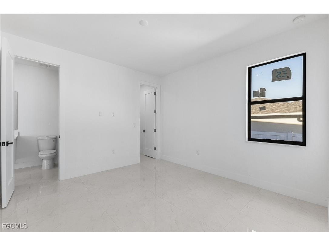 2506 SW Embers Terrace Cape Coral FL 33991 2025017211 image22