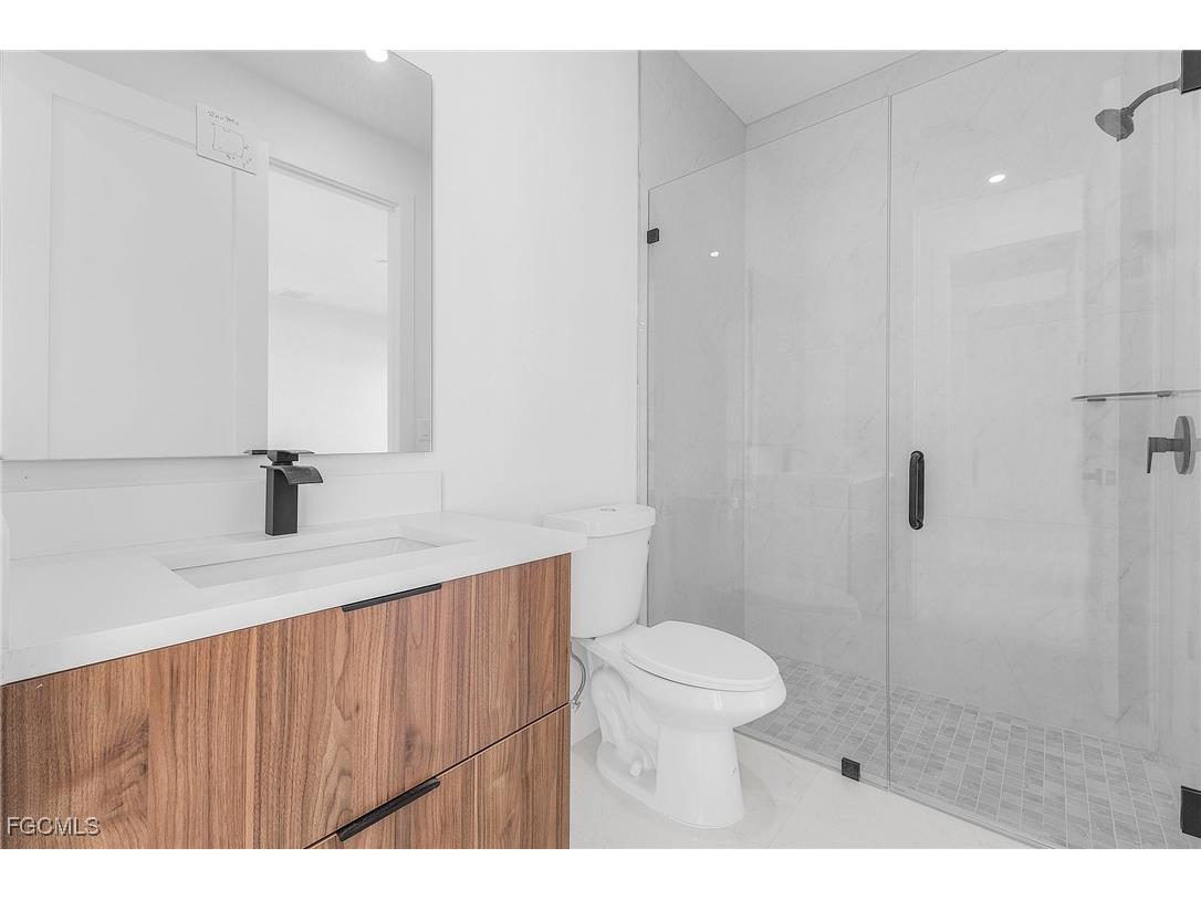 2506 SW Embers Terrace Cape Coral FL 33991 2025017211 image24