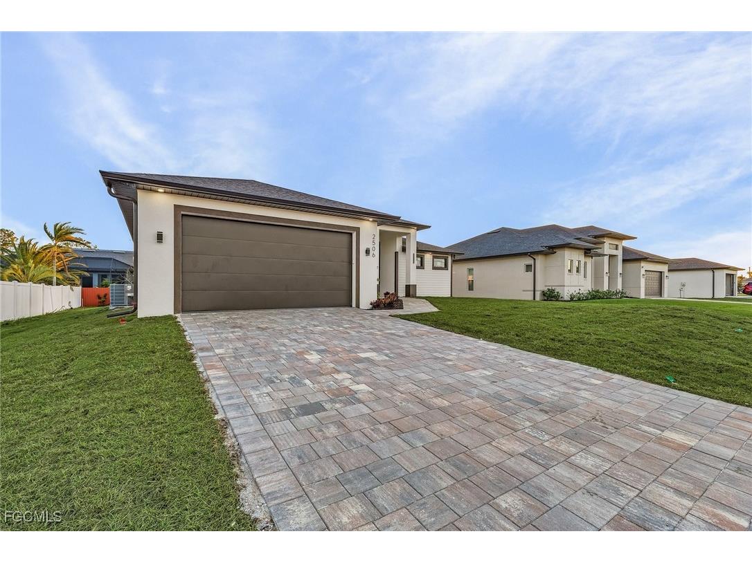 2506 SW Embers Terrace Cape Coral FL 33991 2025017211 image3