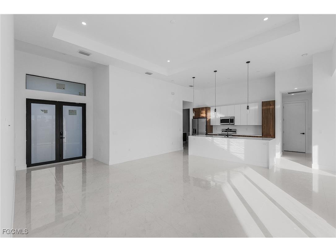 2506 SW Embers Terrace Cape Coral FL 33991 2025017211 image5