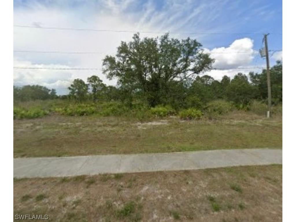 2506 Sunniland Boulevard Lehigh Acres FL 33971 223083041 image1