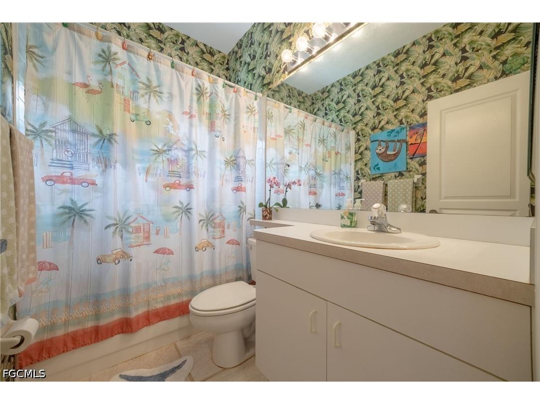 25060 Bay Cedar Drive Bonita Springs FL 34134 2026020482 image25