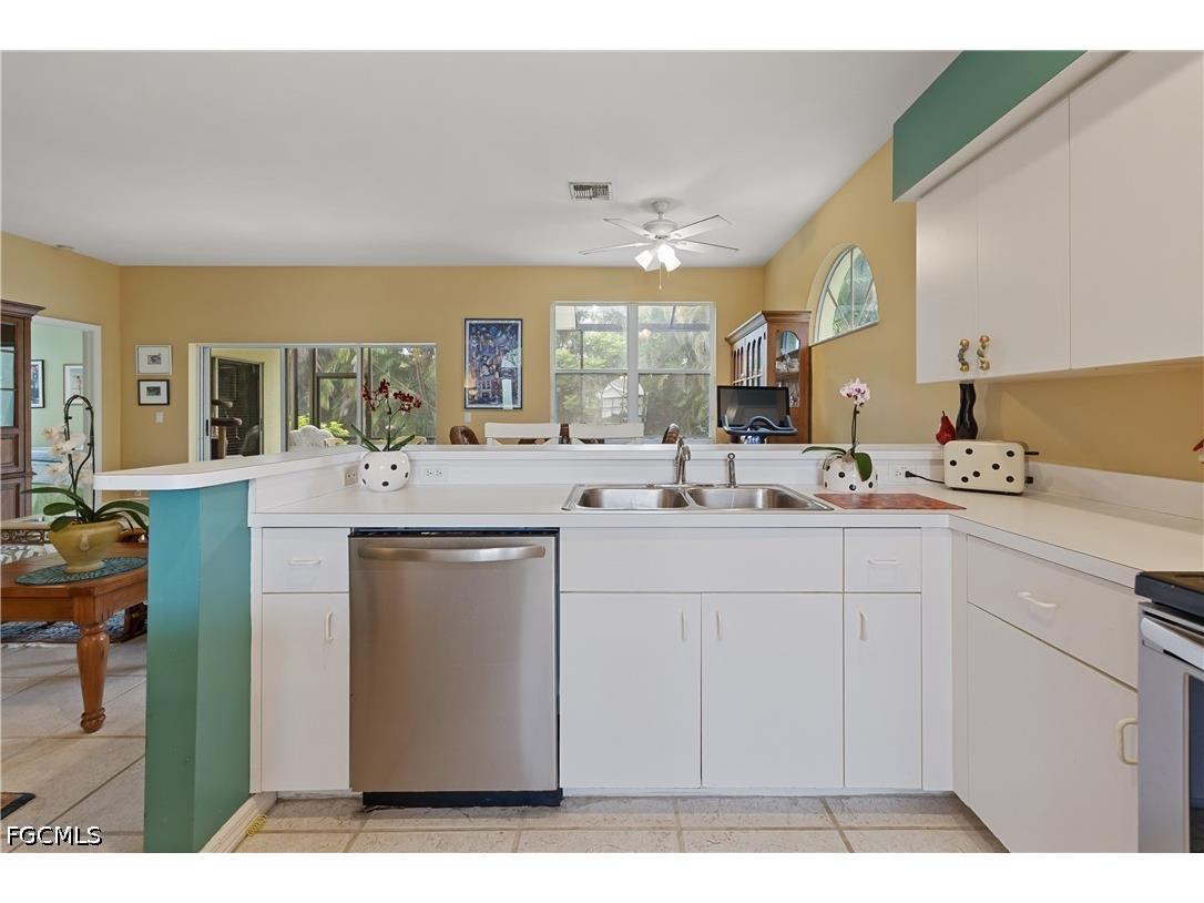 25060 Bay Cedar Drive Bonita Springs FL 34134 2026031487 image17