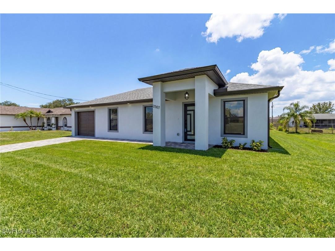 2507 26 Street SW Lehigh Acres FL 33976 226004655 image1