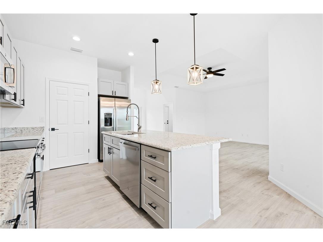 2507 53rd Street SW Lehigh Acres FL 33976 2025017768 image17