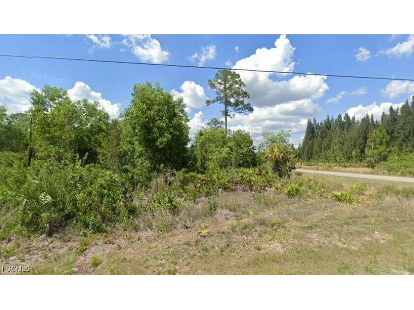 2507 E 10th Street Lehigh Acres FL 33936 2025024321 image3