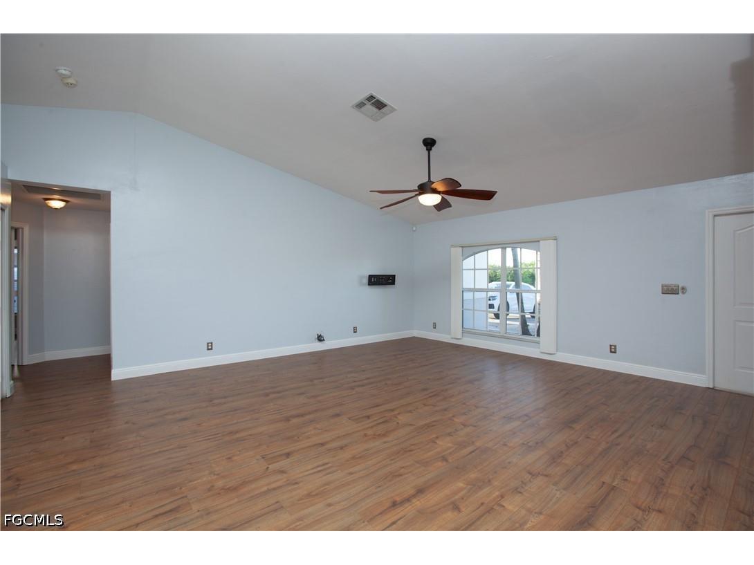 2507 Embers Parkway W Cape Coral FL 33993 2026016095 image15