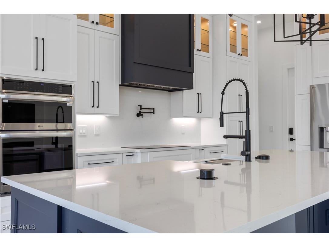 2507 Gleason Parkway Cape Coral FL 33914 226003901 image10
