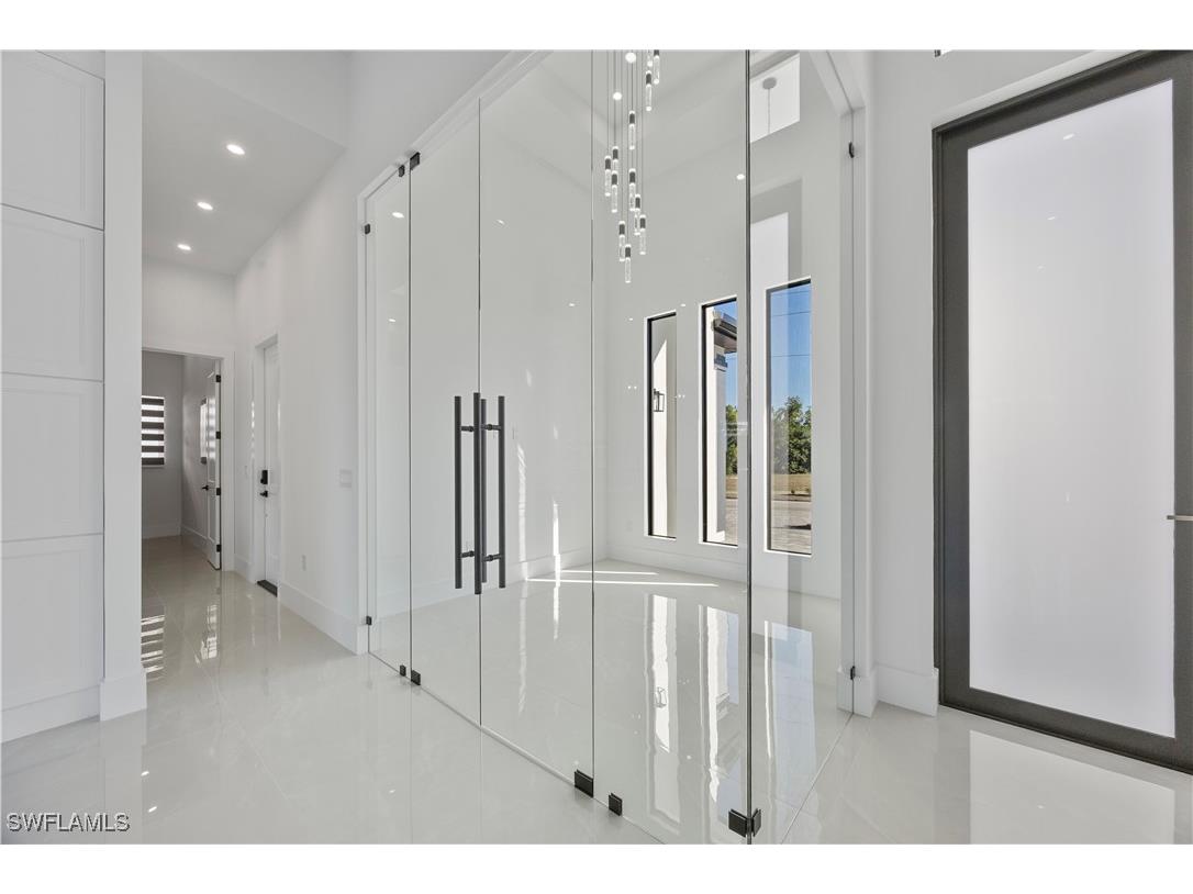 2507 Gleason Parkway Cape Coral FL 33914 226003901 image9