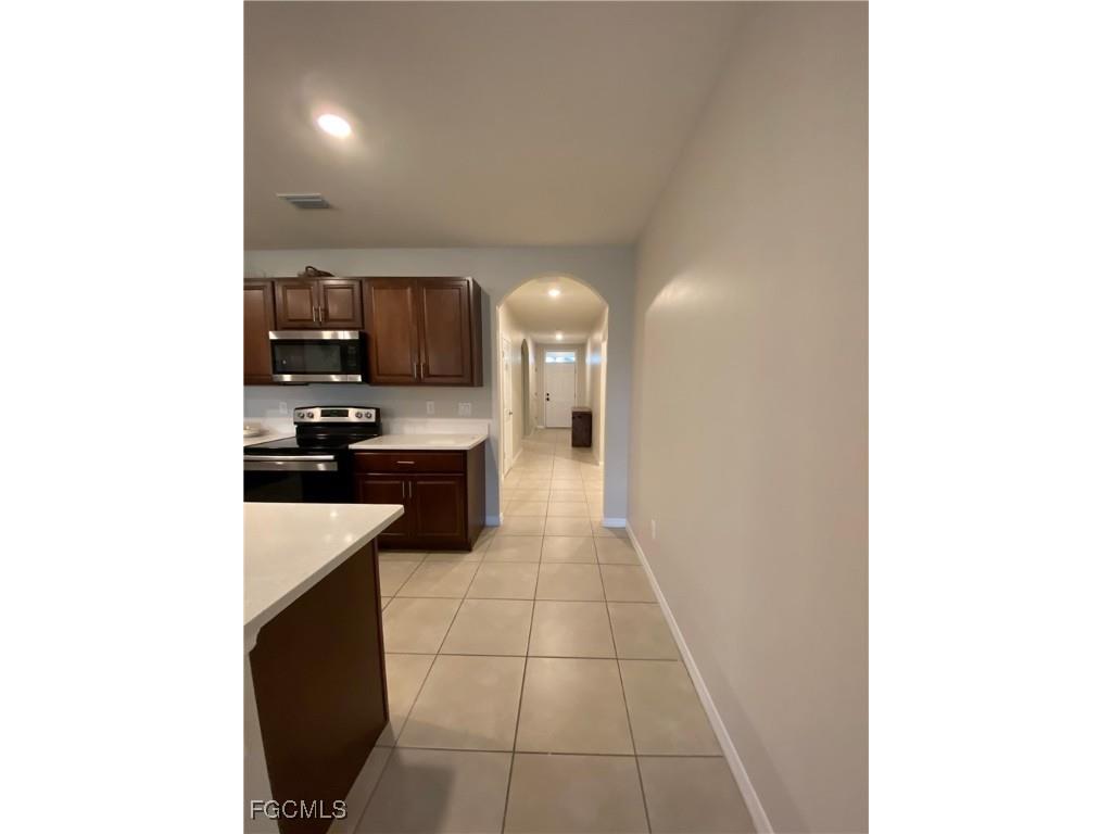 2507 NW 20th Terrace Cape Coral FL 33993 2025023930 image12