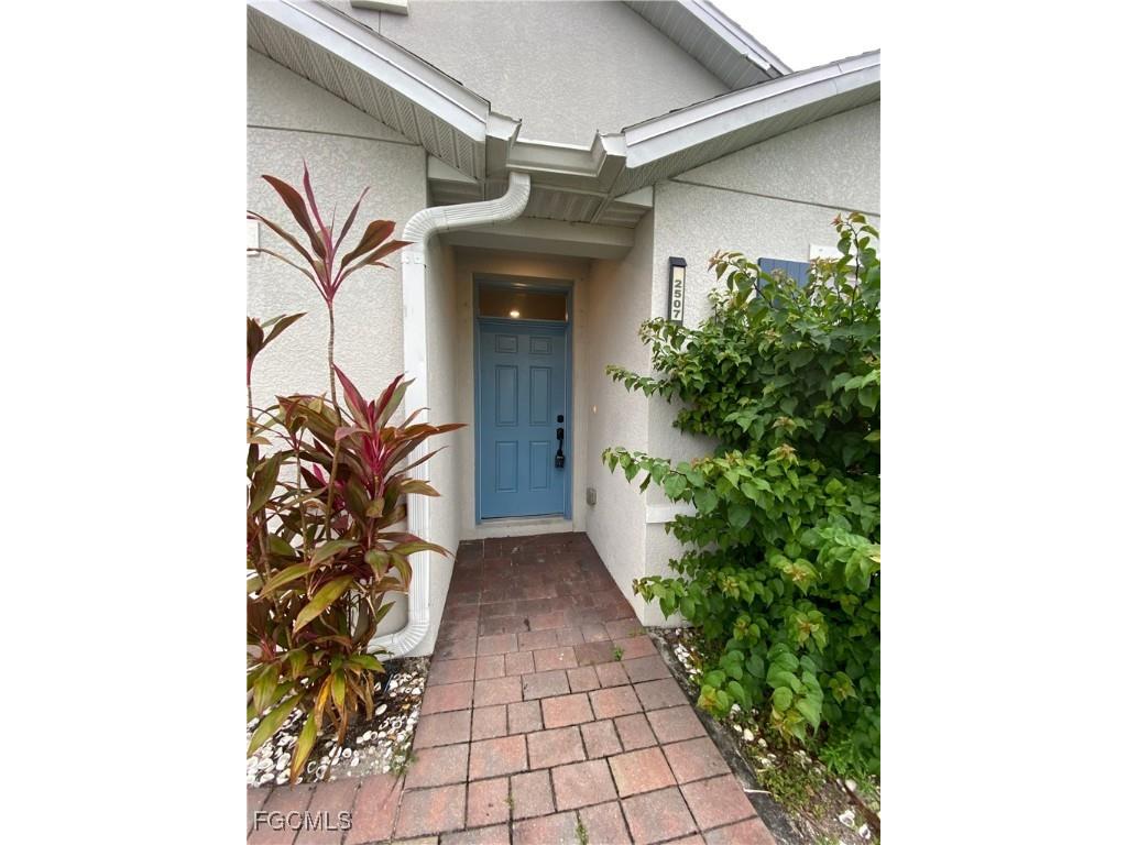 2507 NW 20th Terrace Cape Coral FL 33993 2025023930 image2