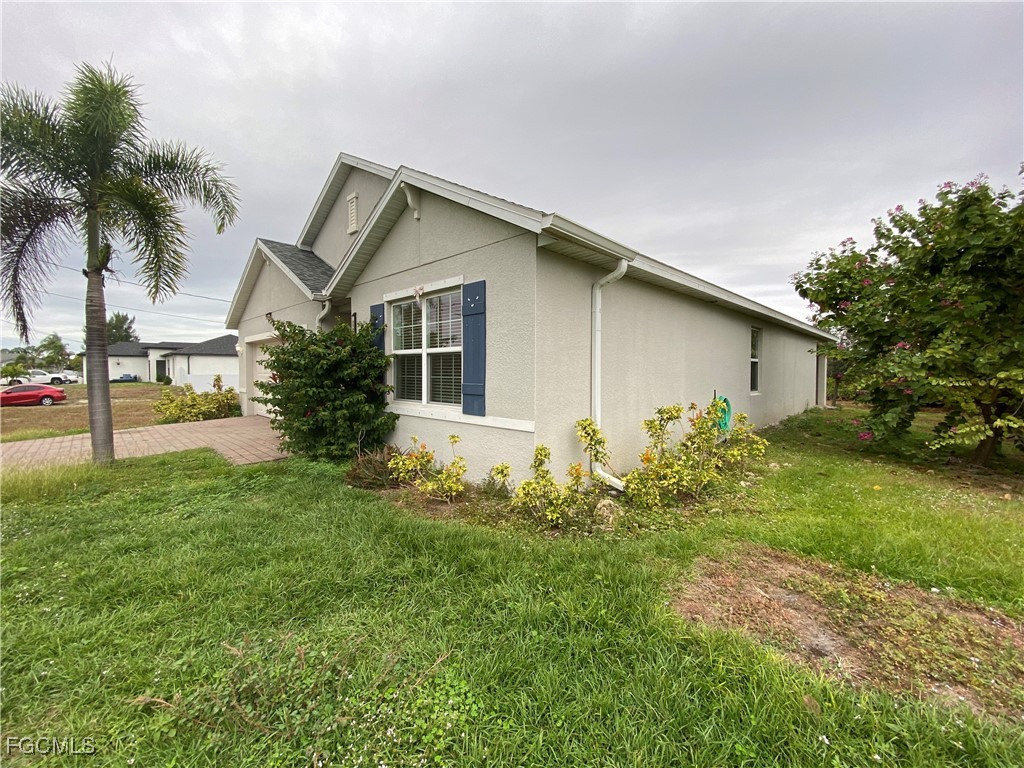 2507 NW 20th Terrace Cape Coral FL 33993 2025023930 image3
