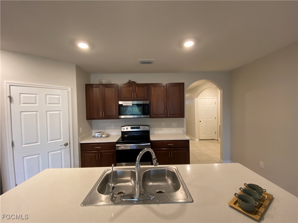 2507 NW 20th Terrace Cape Coral FL 33993 2025023930 image32