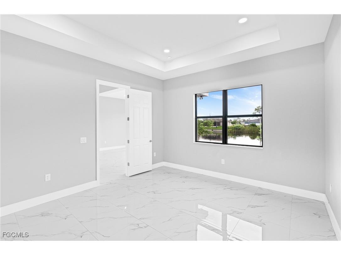 2507 NW 25th Street Cape Coral FL 33993 2025008621 image14