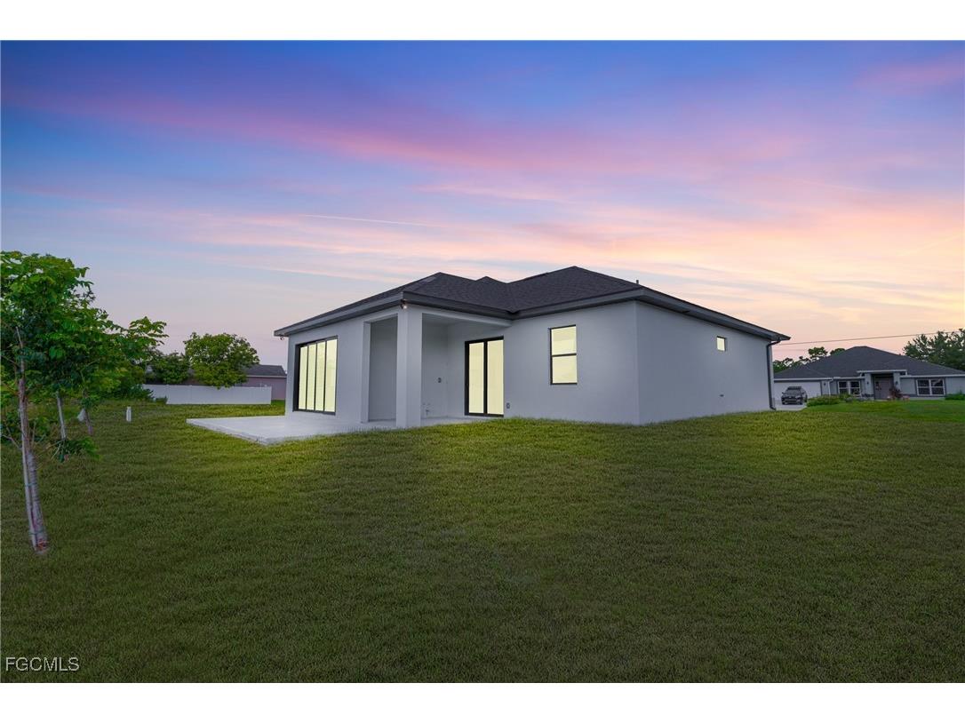 2507 NW 25th Street Cape Coral FL 33993 2025008621 image18