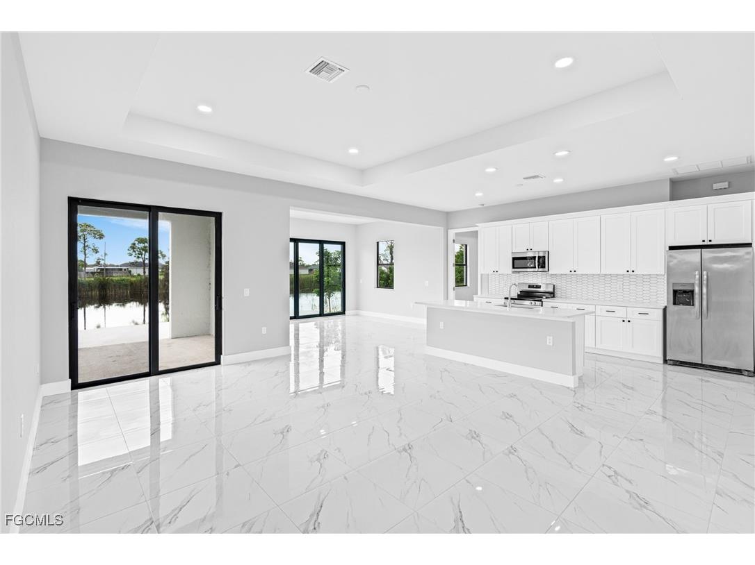 2507 NW 25th Street Cape Coral FL 33993 2025008621 image6