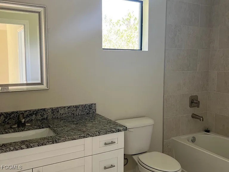 2508 20th Street W Lehigh Acres FL 33971 2025020932 image8