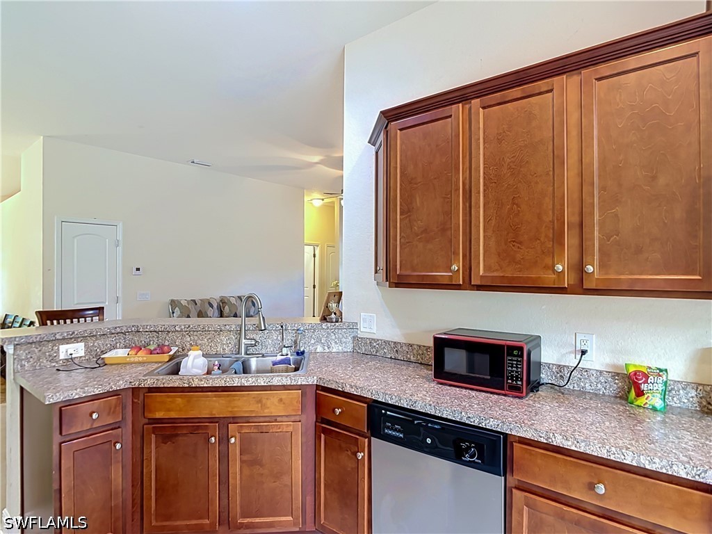 2508 41st Street W Lehigh Acres FL 33971 226025896 image17