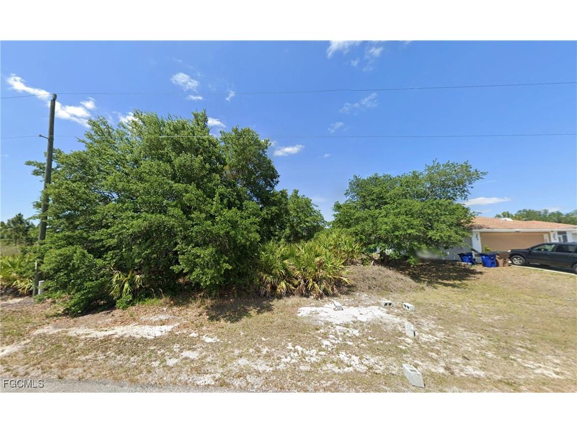 2508 57th Street W Lehigh Acres FL 33971 2025004999 image1